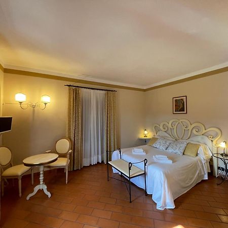 Il Colombaio Winery & Rooms Монтериджони Екстериор снимка