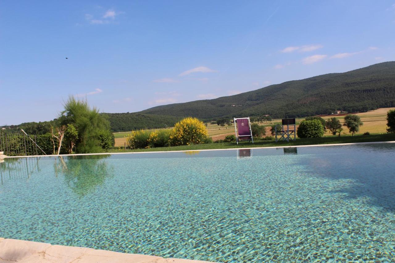 Il Colombaio Winery & Rooms Монтериджони Екстериор снимка