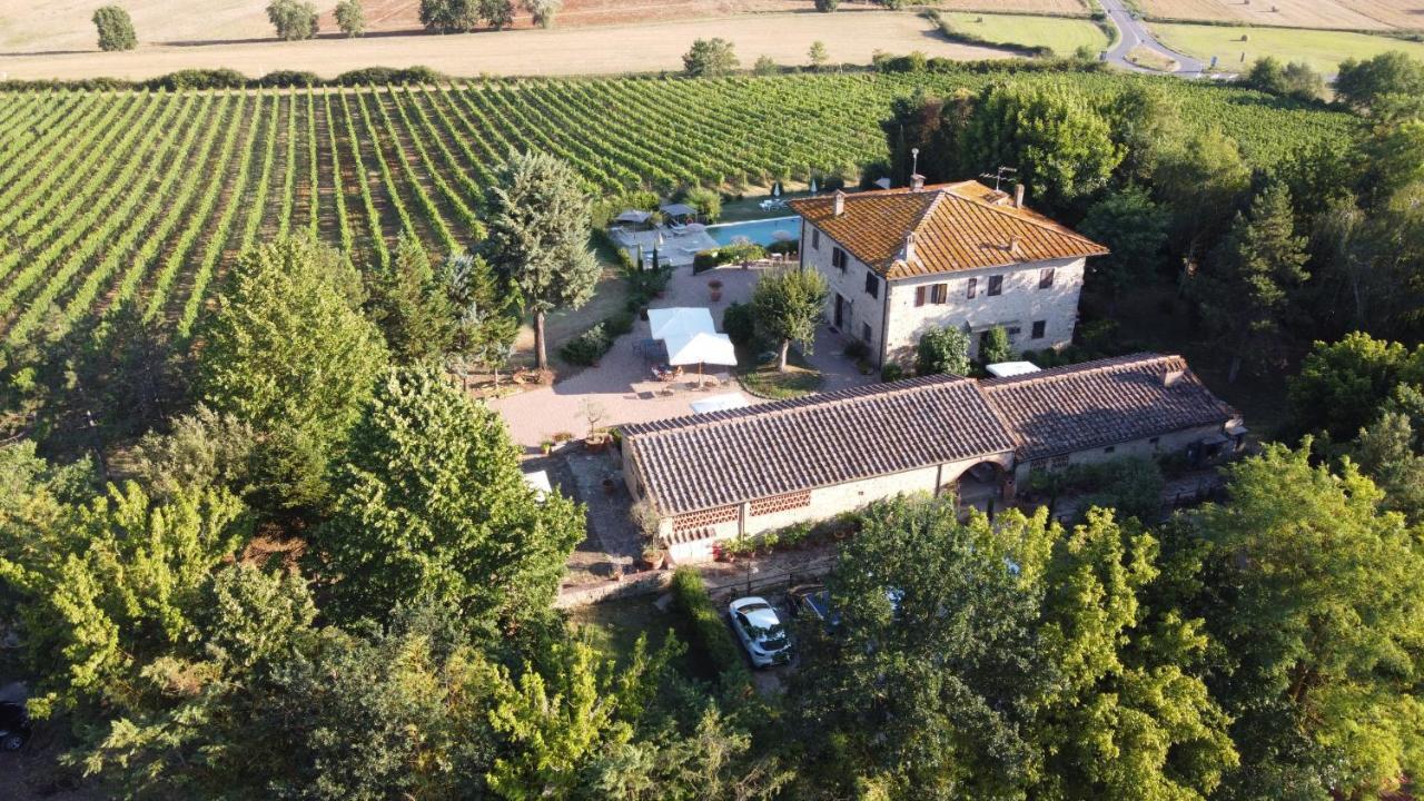 Il Colombaio Winery & Rooms Монтериджони Екстериор снимка