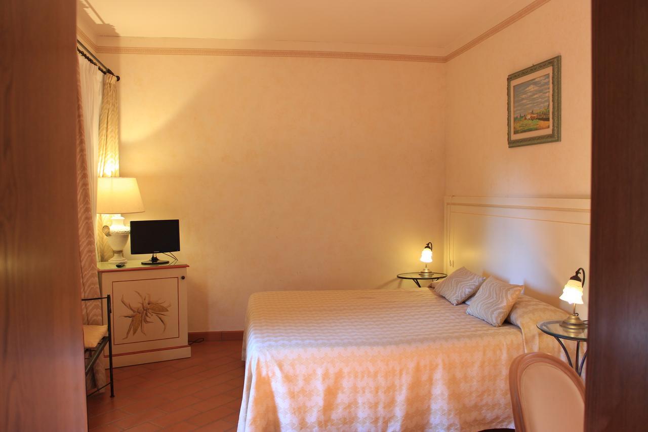 Il Colombaio Winery & Rooms Монтериджони Екстериор снимка