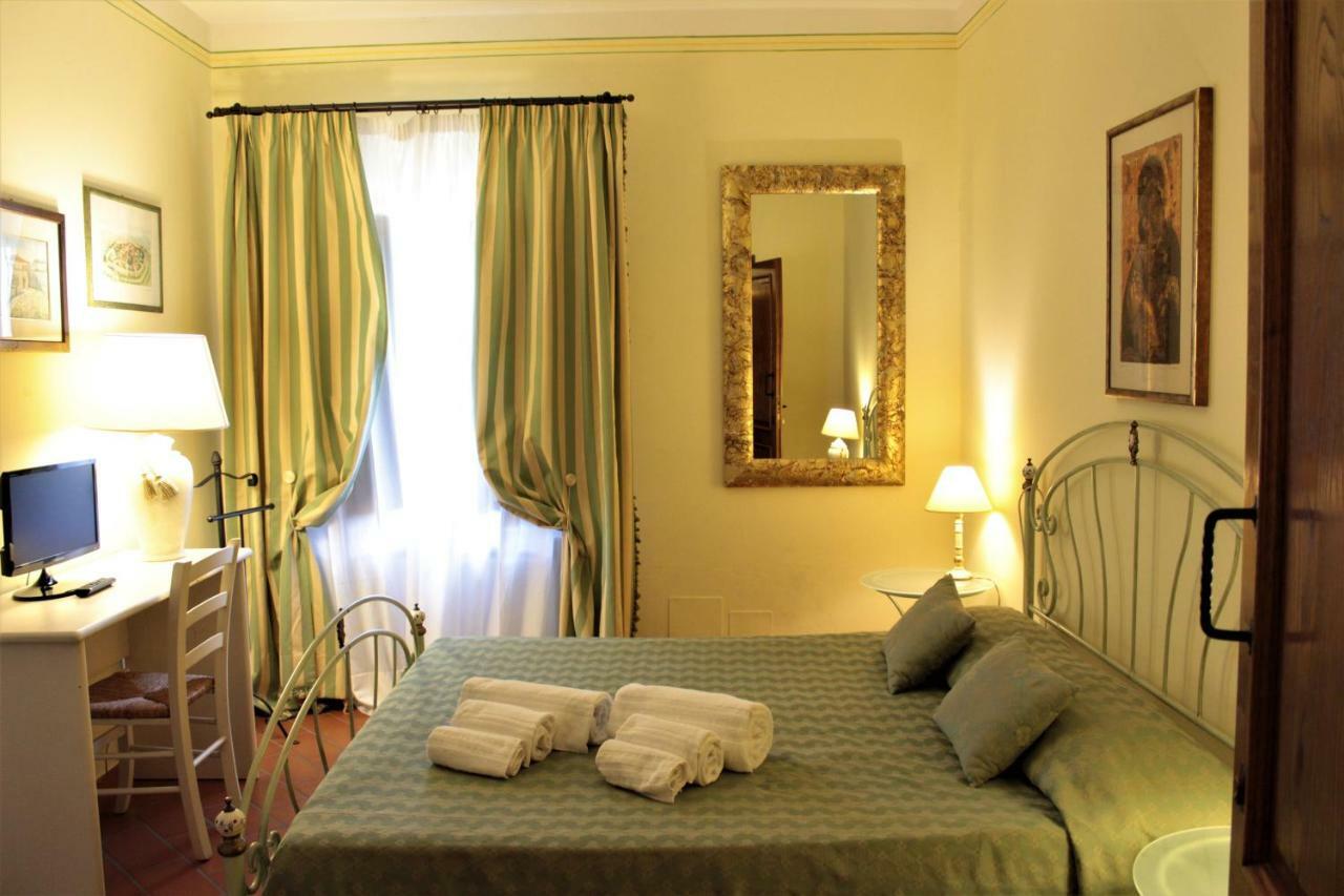 Il Colombaio Winery & Rooms Монтериджони Екстериор снимка